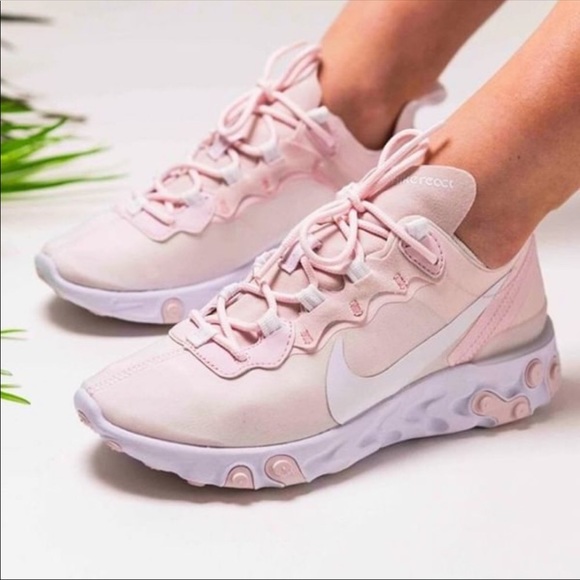 pink react element